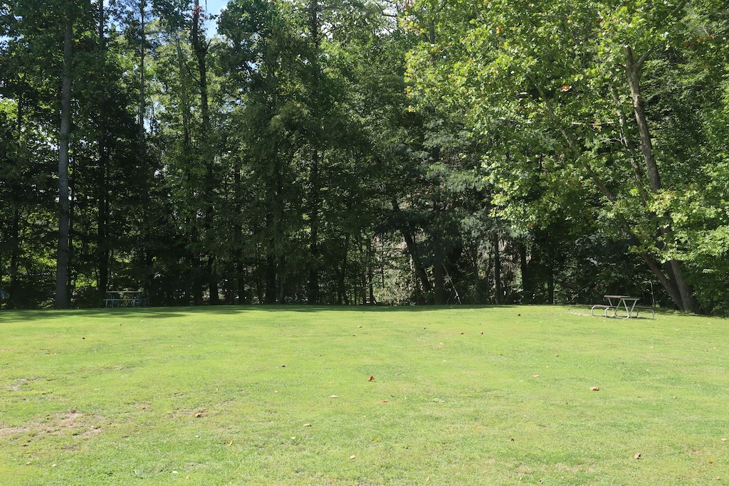 Outdoor Resort at Gatlinburg's Creekside Picnic Area